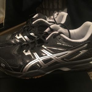 Sold on Mercari/ASICS woman’s shoes